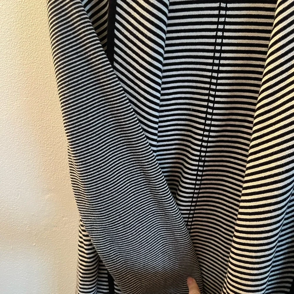 Talbots Black and White Striped Cardigan - Picture 2 of 6